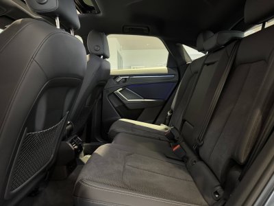 Audi Q3 Sportback 45 TFSIe  245 ch S tronic 6 S line   - 28