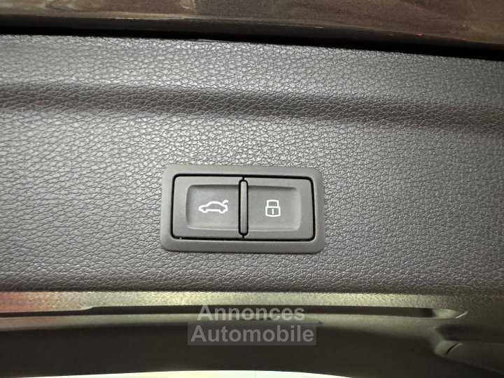 Audi Q3 Sportback 45 TFSIe  245 ch S tronic 6 S line - 30