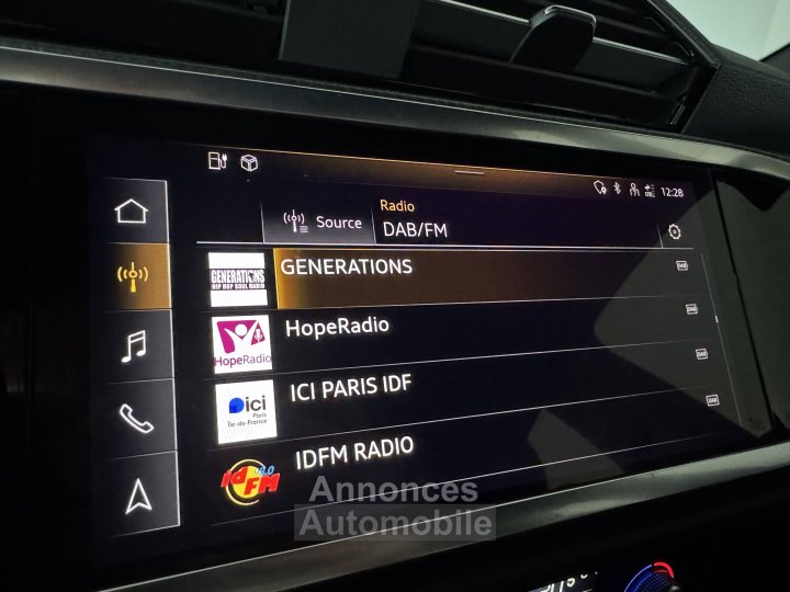 Audi Q3 Sportback 45 TFSIe  245 ch S tronic 6 S line - 34