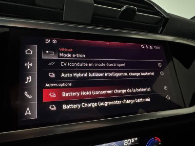 Audi Q3 Sportback 45 TFSIe  245 ch S tronic 6 S line   - 46