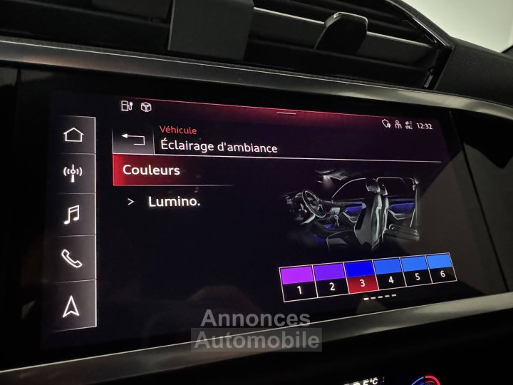 Audi Q3 Sportback 45 TFSIe  245 ch S tronic 6 S line - 48