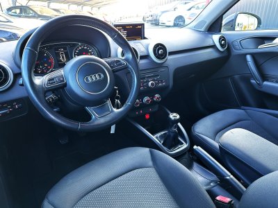 Audi A1 Sportback 16 TDI 90ch S line 2014   - 10