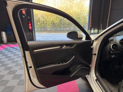 Audi A3 Sportback 14 TFSI 110 S tronic 7 Bi-carburant CNG %2B essence / Système audio Bang Olufsen - 18