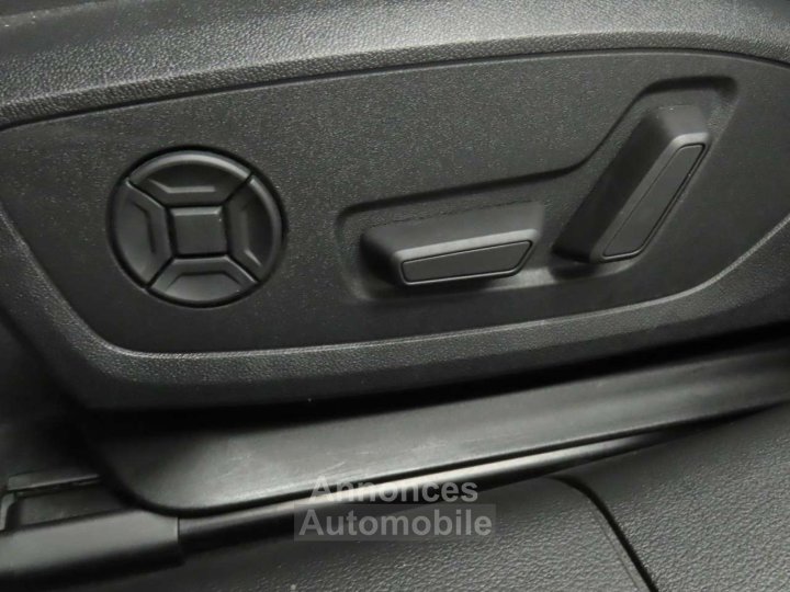 Audi A6 Avant 35TDi Sportline STRONIC - 20