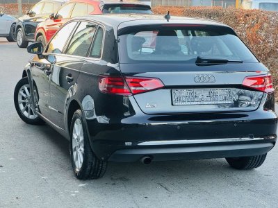 Audi A3 Sportback 12 TFSI GARANTI NAVI CLIM USB - 4
