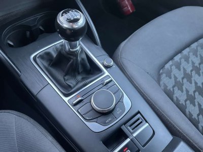 Audi A3 Sportback 12 TFSI GARANTI NAVI CLIM USB - 16