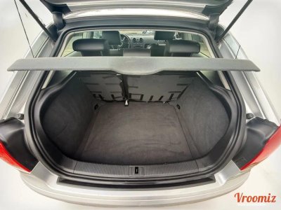 Audi A3 II (8P) 20 FSI Ambiente 16V - 9 cv (150 ch) 16V - BVM6 - 3 portes - Gris - 2005 + CLIM   - 11