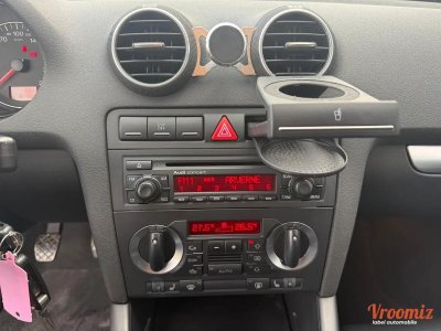 Audi A3 II (8P) 20 FSI Ambiente 16V - 9 cv (150 ch) 16V - BVM6 - 3 portes - Gris - 2005 + CLIM   - 15