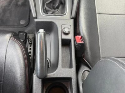 Audi A3 II (8P) 20 FSI Ambiente 16V - 9 cv (150 ch) 16V - BVM6 - 3 portes - Gris - 2005 + CLIM   - 16