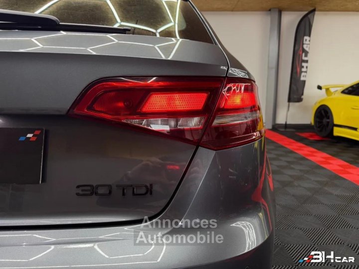 Audi A3 Sportback 30 TDI BVM6 - 116cv / Apple Carplay / Radars AR / Si&egrave;ges chauffants - 20
