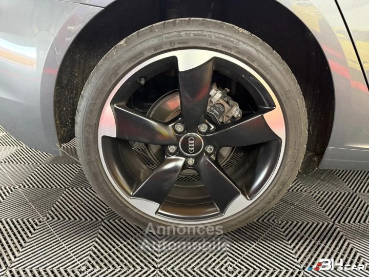Audi A3 Sportback 30 TDI BVM6 - 116cv / Apple Carplay / Radars AR / Si&egrave;ges chauffants - 24