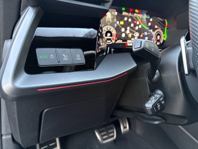 Audi A3 Sportback 35 TFSI Mild Hybrid 150 S tronic 7 S line   - 33