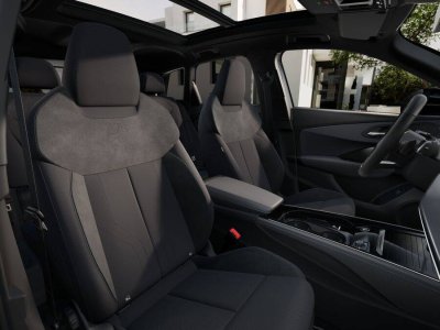 Audi Q3 TFSI 150 ch Hybride S tronic 7 S line - 7