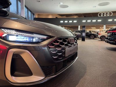 Audi S5 AVANT Avant TFSI Hybride 367 ch S tronic 7 Quattro   - 5