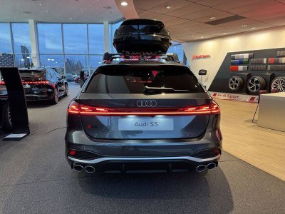 Audi S5 AVANT Avant TFSI Hybride 367 ch S tronic 7 Quattro   - 9