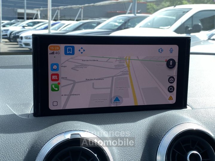 Audi Q2 20 30 TDI 116 S-tronic Avus - 12