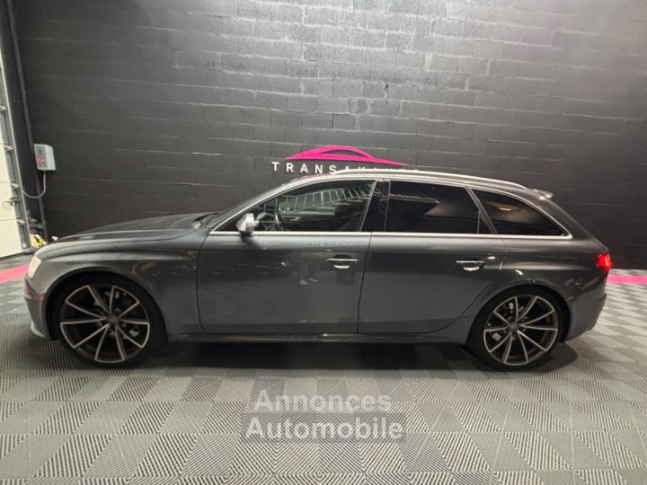 Audi RS4 AVANT V8 42 FSI 450 Quattro S Tronic 7 - 2
