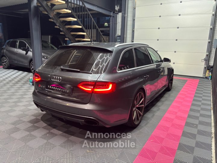Audi RS4 AVANT V8 42 FSI 450 Quattro S Tronic 7 - 5