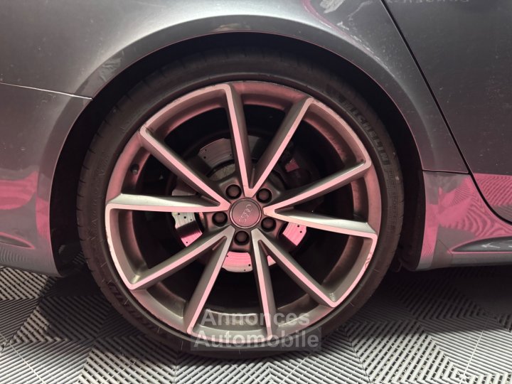 Audi RS4 AVANT V8 42 FSI 450 Quattro S Tronic 7 - 11