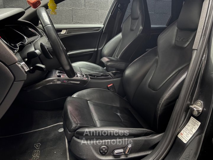 Audi RS4 AVANT V8 42 FSI 450 Quattro S Tronic 7 - 15