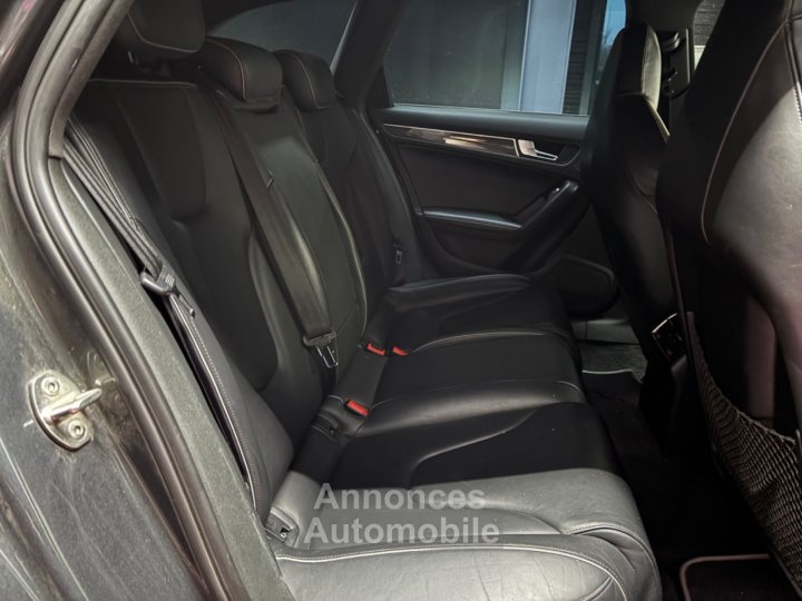 Audi RS4 AVANT V8 42 FSI 450 Quattro S Tronic 7 - 17