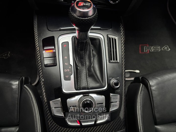 Audi RS4 AVANT V8 42 FSI 450 Quattro S Tronic 7 - 30