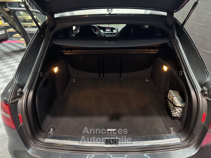 Audi RS4 AVANT V8 42 FSI 450 Quattro S Tronic 7 - 32