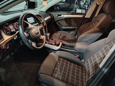 Audi A4 Avant IV phase 2 20 TDI 150 Business Line Multitronic   - 7