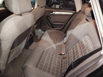 Audi A4 Avant IV phase 2 20 TDI 150 Business Line Multitronic   - 8