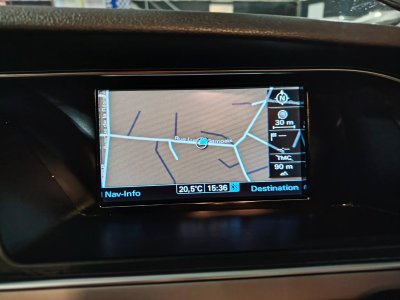 Audi A4 Avant IV phase 2 20 TDI 150 Business Line Multitronic   - 16