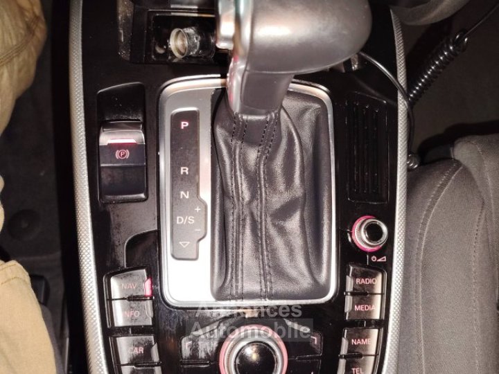 Audi A4 Avant IV phase 2 20 TDI 150 Business Line Multitronic - 18