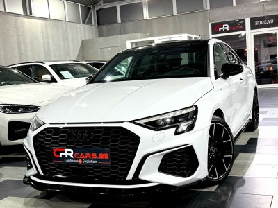 Audi A3 30 TFSI S line Shadow Look 1e Main Etat Neuf   - 1