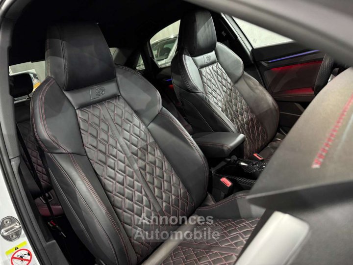 Audi A3 30 TFSI S line Shadow Look 1e Main Etat Neuf - 9