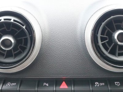 Audi A3 Sportback 16 tdi 115 ch business line s-tronic bva   - 12