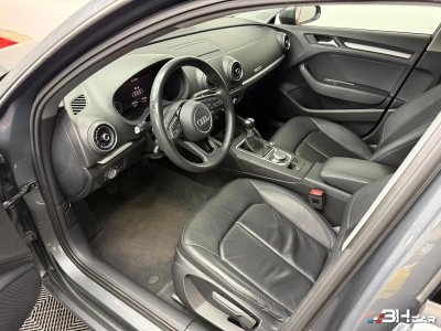 Audi A3 Sportback 30 TDI BVM6 - 116cv / Apple Carplay / Radars AR / Si&egrave;ges chauffants   - 14