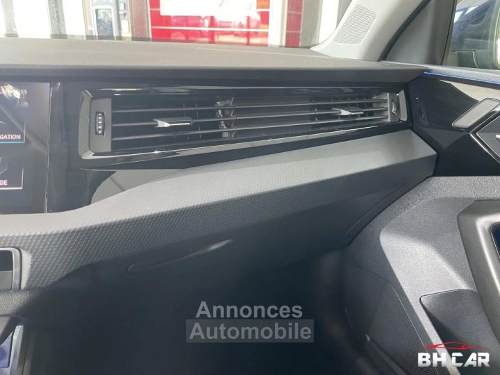 Audi A1 ? CITYCARVER 30 TFSI 116 CH S-TRONIC 1ERE MAIN GARANTIE 1 AN - 25