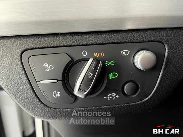 Audi Q5 ?  SPORTBACK HYBRIDE 50 TFSI E 299 CH S-LINE QUATTRO 2023 ATTELAGE - 15