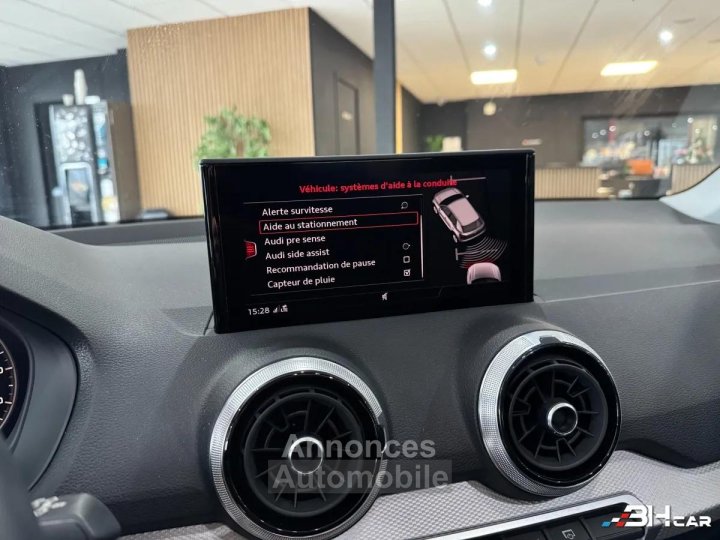 Audi Q2 ?  30 TFSI 110 CH BVM6 TOIT OUVRANT + CUIR CHAUFFANT + VIRTUAL - 19
