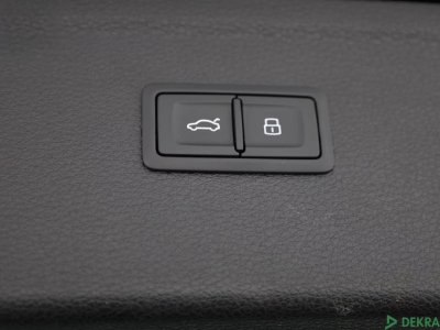 Audi Q5 Quattro 20 55 TFSI e - 367 - BV S-tronic  2017 S line PHASE 1   - 25