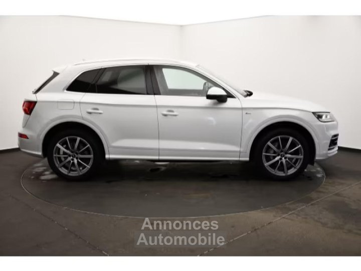 Audi Q5 Quattro 20 50 TFSI e - 299 - BV S-Tronic  2017 Avus PHASE 2 - 7