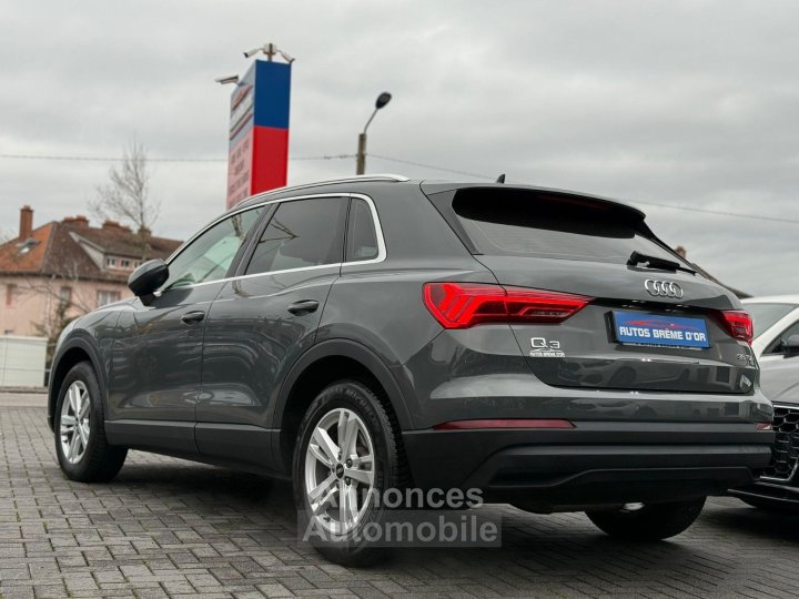 Audi Q3 399/mois GARANTIE 6 ANS 20 TDI 150ch S tronic 7 Gris Nano FullLED CAMERA VIRTUAL-Cockpit AppleCarPlay Android GPS 1ère MAIN - 5