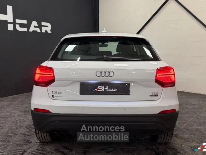 Audi Q2 20 TDI 190 DESIGN QUATTRO S-TRONIC / Suivi COMPLET / Origine FRANCE - 4
