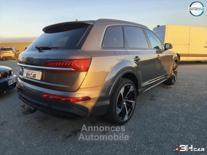 Audi Q7 30 50 TDI 285 AVUS EXTENDED QUATTRO TIPTRONIC BVA - 5