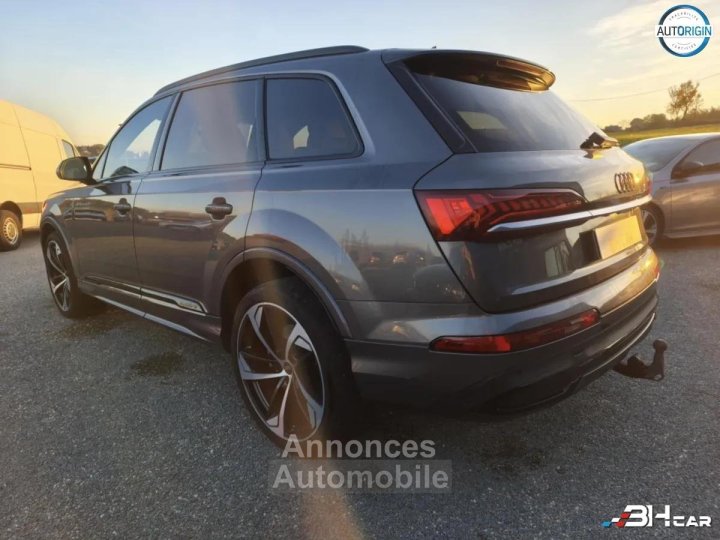 Audi Q7 30 50 TDI 285 AVUS EXTENDED QUATTRO TIPTRONIC BVA - 7
