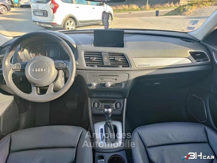 Audi Q3 20 TDI 150 AMBITION LUXE QUATTRO S-TRONIC BVA - 8