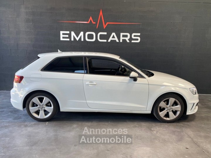 Audi A3 20 TDi 150 AMBITION LUXE - 4