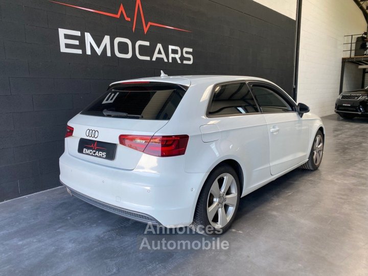 Audi A3 20 TDi 150 AMBITION LUXE - 5