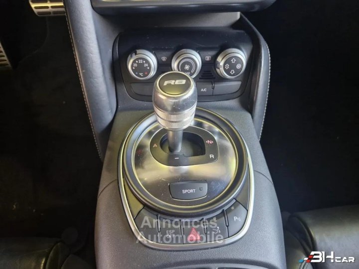 Audi R8 COUPE 42 FSI 420 QUATTRO R-TRONIC / CUIR / GPS / CAMERA - 24
