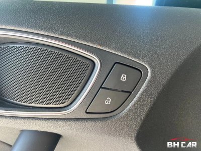 Audi A1 16 TDI 90ch FAP Ambition BVM5   - 31