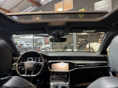 Audi A6 55 TFSI e quattro S tronic 7 Comp&eacute;tition Toit ouvrant / Attelage   - 24